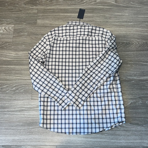 Daniel Hechter dress shirt. Size XL. NWT - Picture 5 of 5